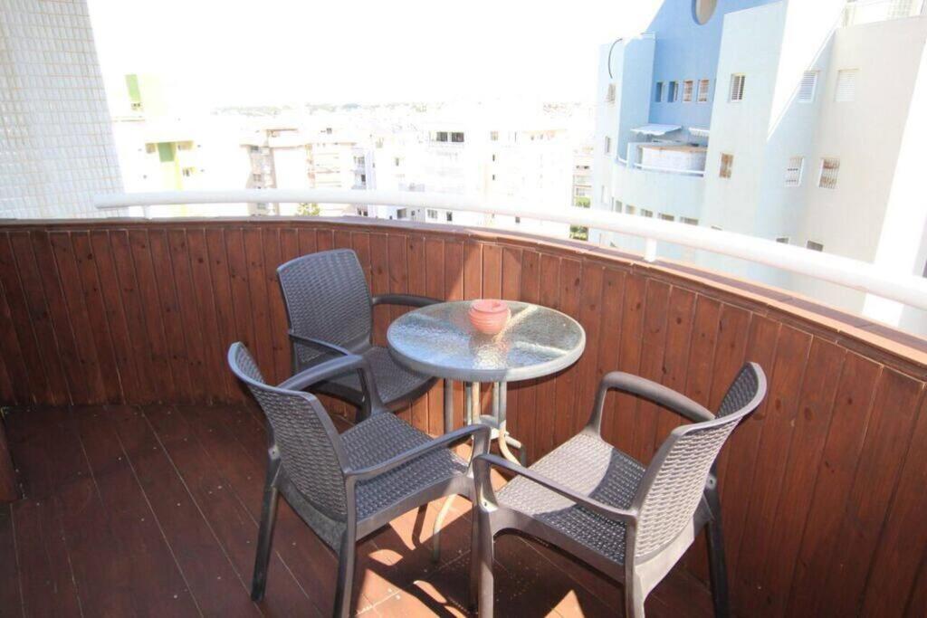 Royal Apartments , Blvd Nitza 8 Netanya Ngoại thất bức ảnh